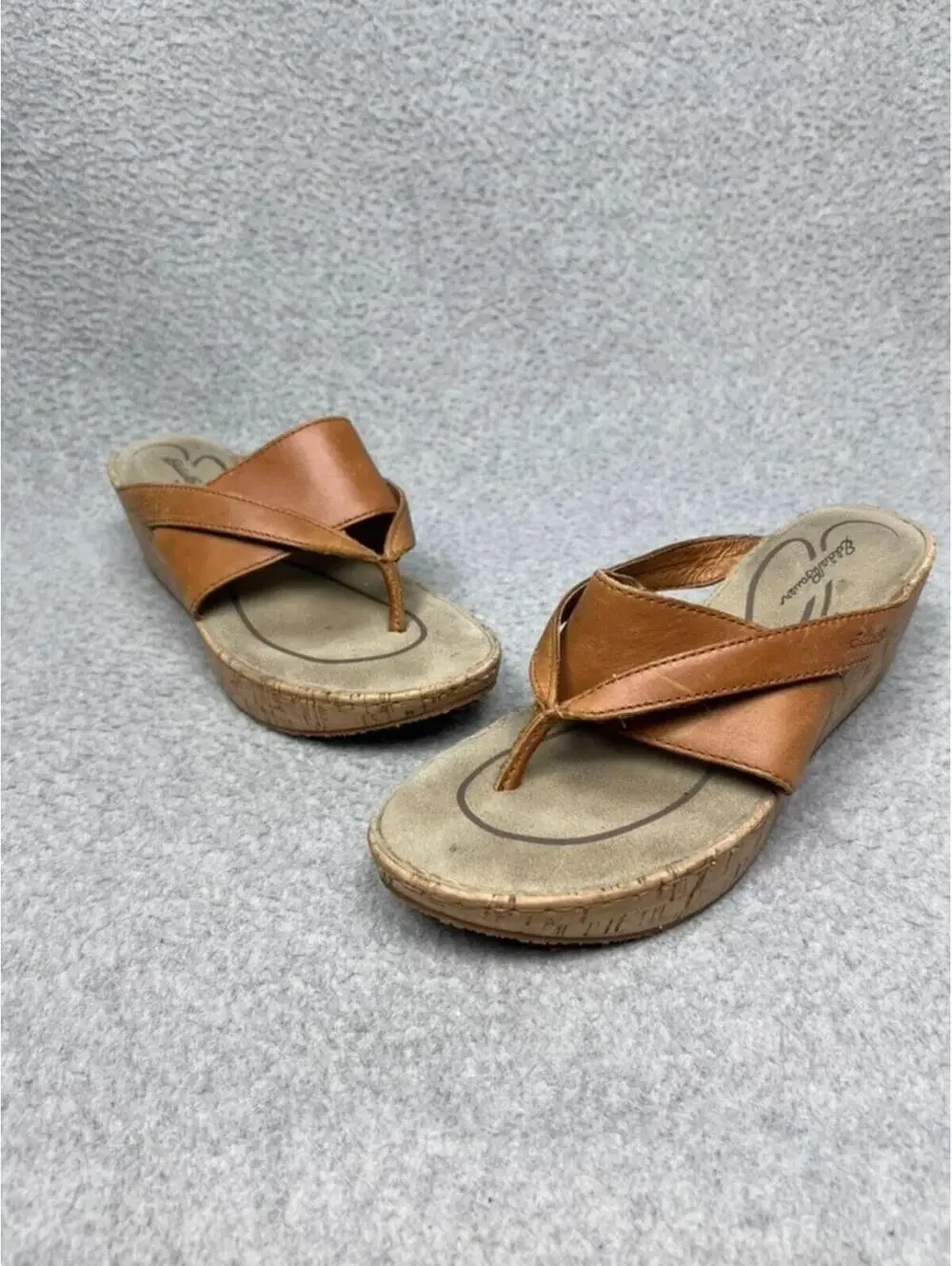 Eddie Bauer Kara Womens 9 Brown Leather Cork Wedge Thong Sandals Platform Shoes